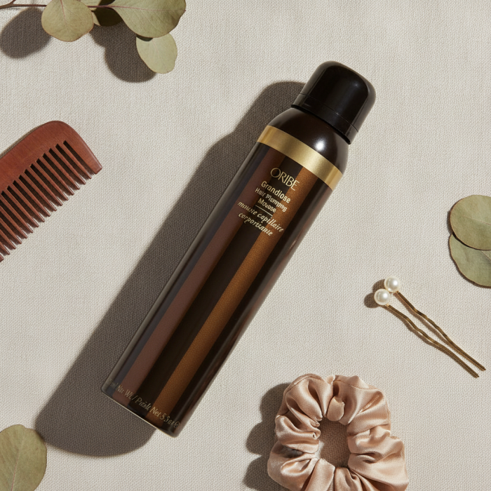 Мусс для Придания Волосам Фантастического Объема Oribe Grandiose Hair Plumping Mousse