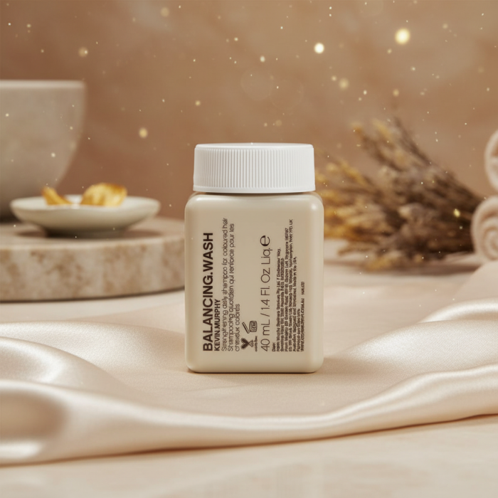 Укрепляющий Шампунь для Ежедневного Применения Kevin Murphy Balancing Wash