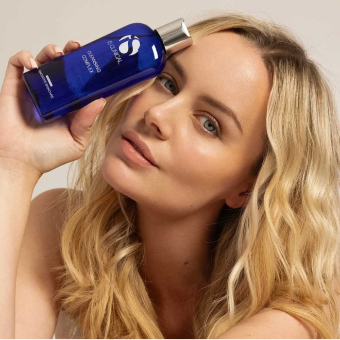 Гель для Умывания iS Clinical Cleansing Complex