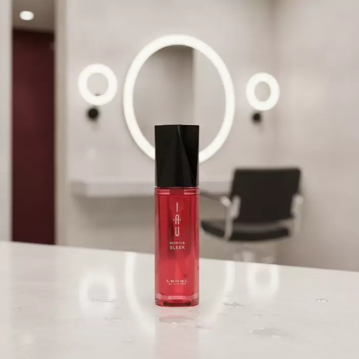 Разглаживающая эссенция Lebel IAU Sleek Essence