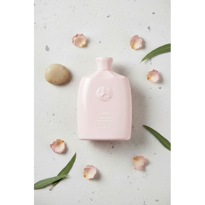 Oribe Serene Scalp Balancing Shampoo - Балансирующий шампунь для кожи головы «Истинная гармония»