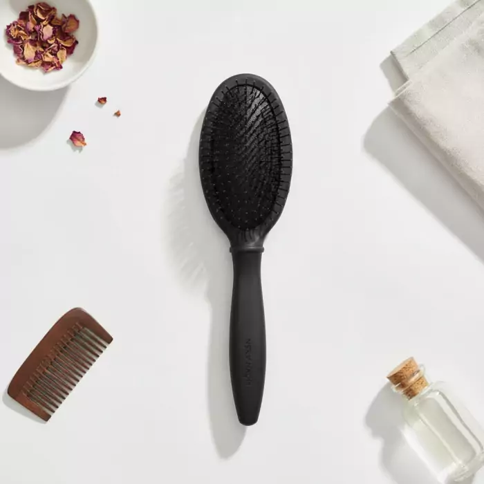 Щетка для Всех Типов Волос BJÖRN AXÉN Detangling Brush for All Hair Types