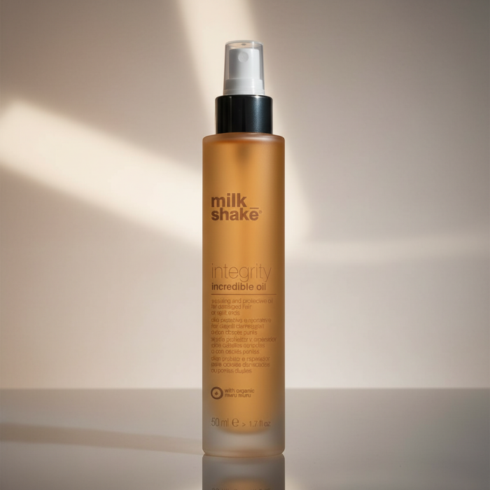 Масло для Восстановления Поврежденных и Секущихся Волос Milk Shake Integrity Incredible Oil