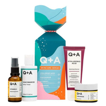 Подарочный Набор для Совершенной Кожи Q+A Skincare Heroes