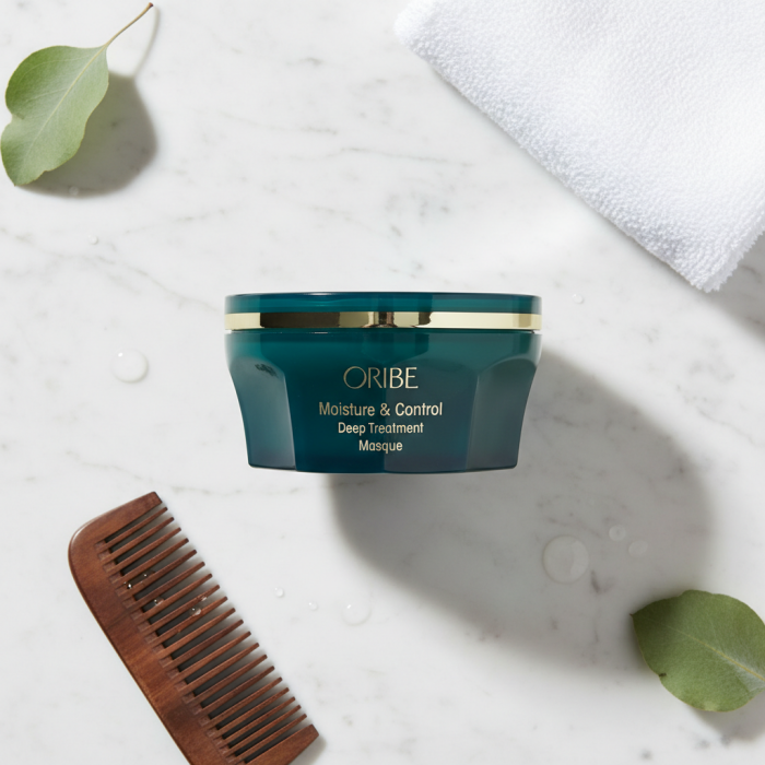 Маска Глубокого Действия для Увлажнения и Контроля Волос «Источник Красоты» Oribe Moisture & Control Deep Treatment Masque
