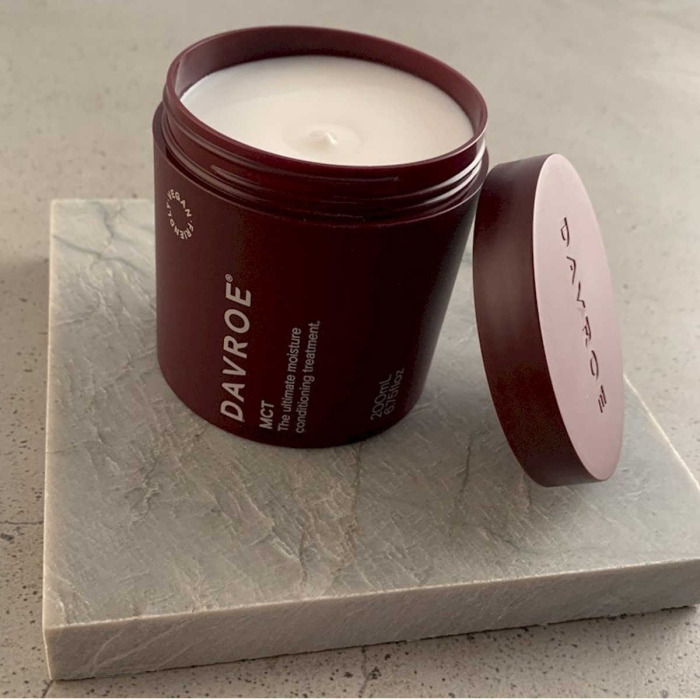 Кондиционирующее Средство для Глубокого Увлажнения Волос DAVROE MCT Moisture Conditioning Treatment  