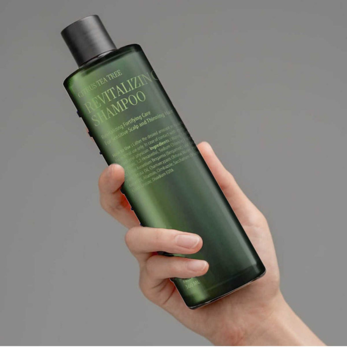 Revitalizing Shampoo Curly Shyll