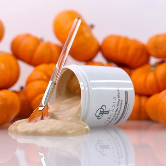 Лифтинг-Маска для Лица с Тыквой и Бакучиолом CIRCADIA Pumpkin Perfecting Mask with Bakuchiol