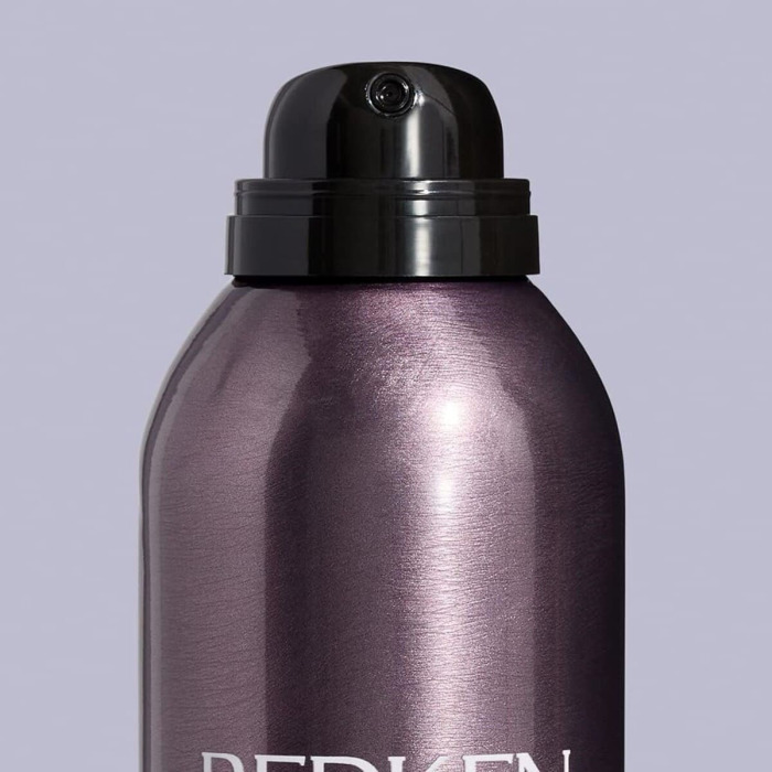 Лак Сильной Фиксации для Завершения Укладки Волос Redken Strong Hold Hairspray 23