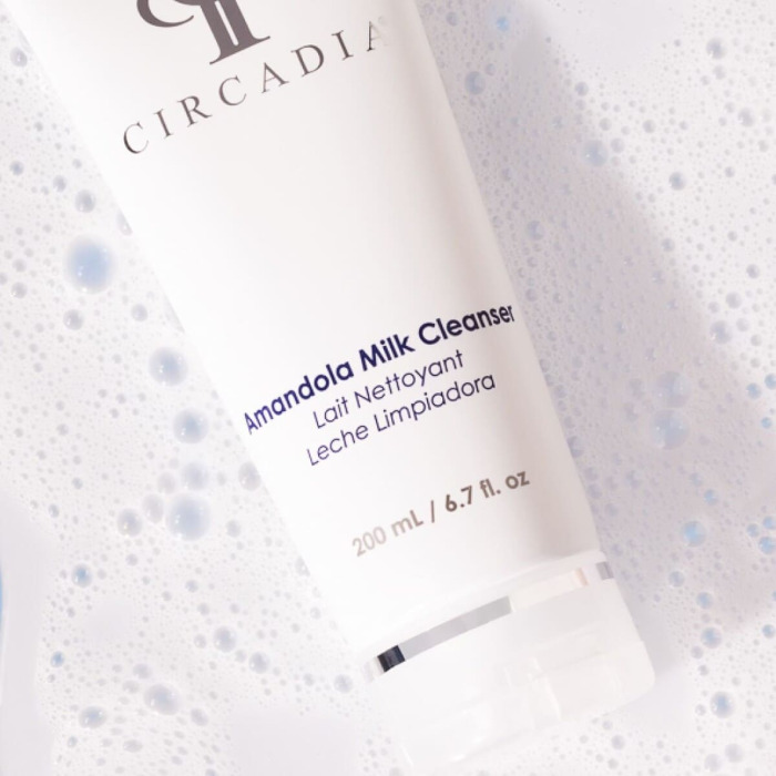 Миндальное Молочко для Очищения Кожи Лица CIRCADIA Amandola Milk Cleanser