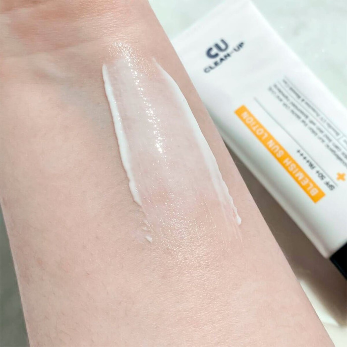 Солнцезащитный Лосьон с Липосомами на Стабильных Фильтрах CU SKIN Clean-Up Blemish Sun Lotion SPF 50+ PA++++