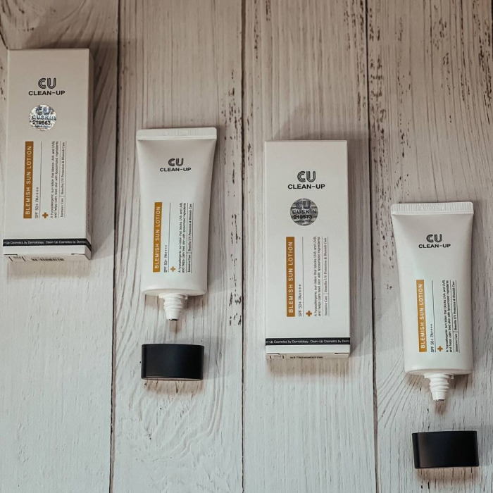 Солнцезащитный Лосьон с Липосомами на Стабильных Фильтрах CU SKIN Clean-Up Blemish Sun Lotion SPF 50+ PA++++