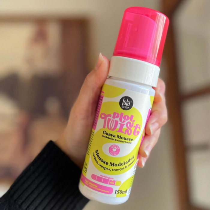 Мусс для Формирования Локонов Lola from Rio Plot Twist Guava Mousse