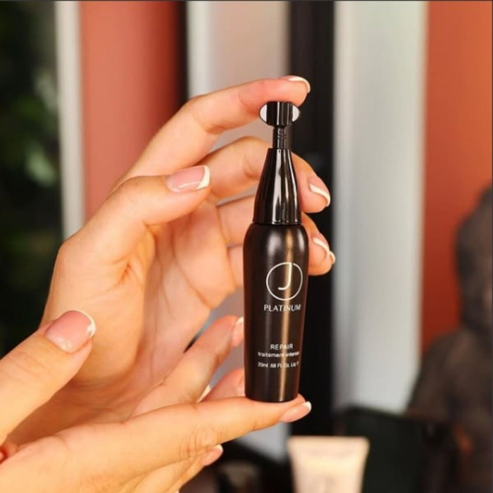 Средство для Восстановления Волос J Beverly Hills Platinum Repair Treatment
