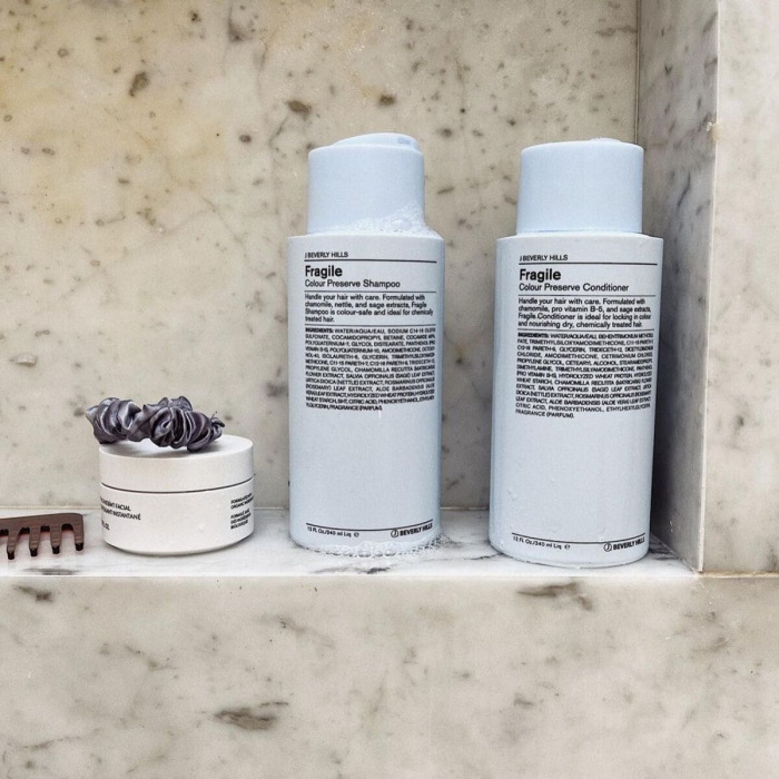 Кондиционер для Окрашенных и Поврежденных Волос J Beverly Hills Fragile Colour Preserve Conditioner