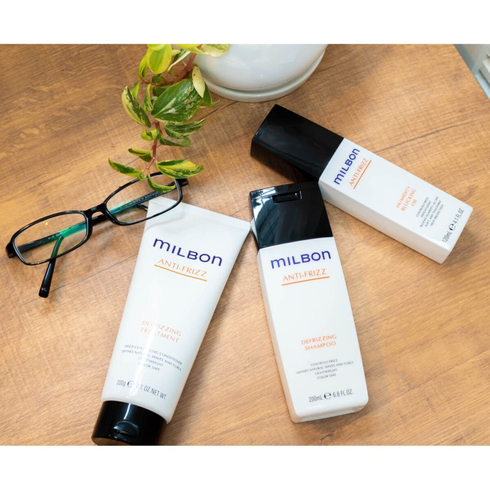 Масло для Пушистых и Кучерявых Волос Milbon Anti-Frizz Humidity Blocking Oil