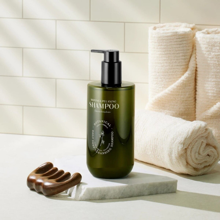 Веганский Шампунь с Маслом Моринги CU SKIN Dr. Solution Moringa Relaxing Shampoo