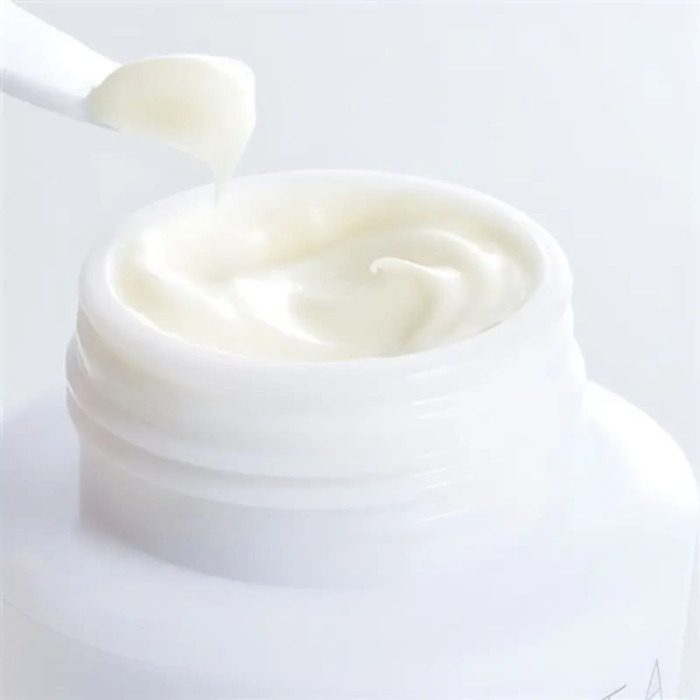 Антивозрастной Увлажняющий Крем для Лица MAJESTA Creme
