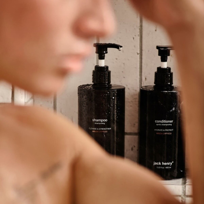Шампунь для Волос с Пептидами и Растительными Суперфудами Jack Henry Hinoki Cypress Shampoo