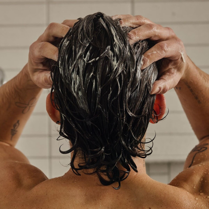 Шампунь для Волос с Пептидами и Растительными Суперфудами Jack Henry Hinoki Cypress Shampoo