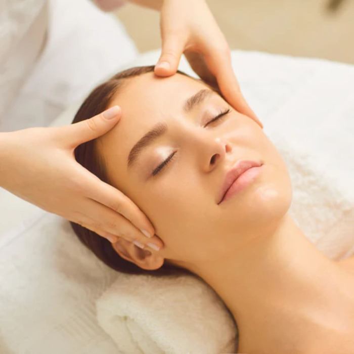 Массажный Гель «Лаванда» для Лица и Тела Is Clinical Massage Silk Lavender
