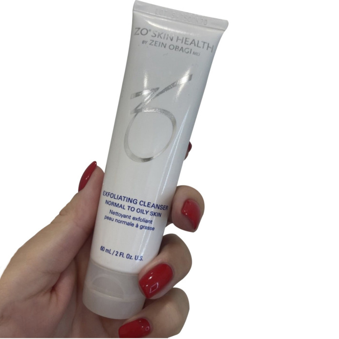 Очищающий Гель с Отшелушивающим Действием Zein Obagi ZO Skin Health Offects Exfoliating Cleanser