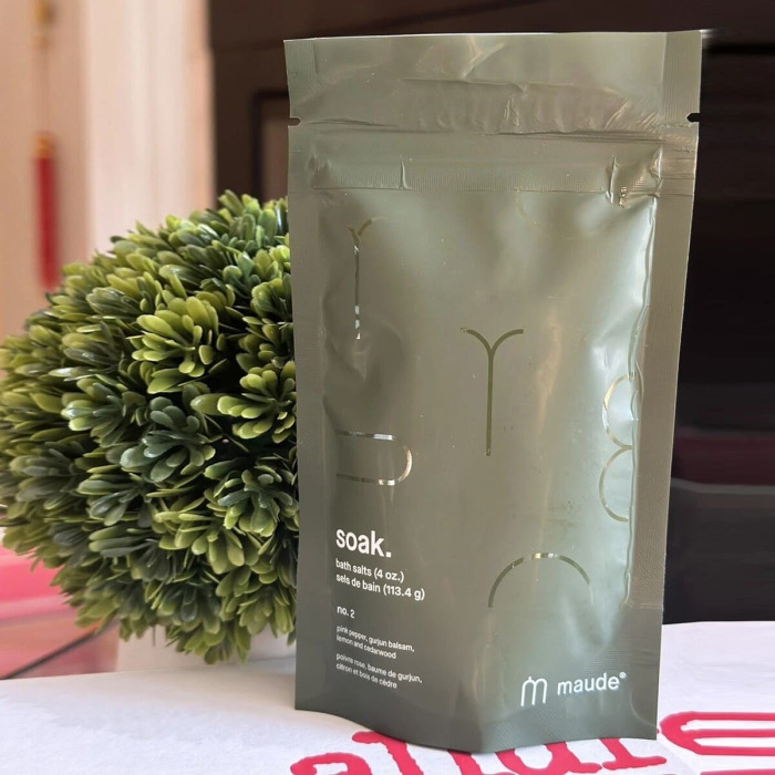 Минеральная Cоль для Ванны Аромат №2 Maude Soak Bath Salts No.2 Pink Pepper, Gurjun Balsam and Ets.