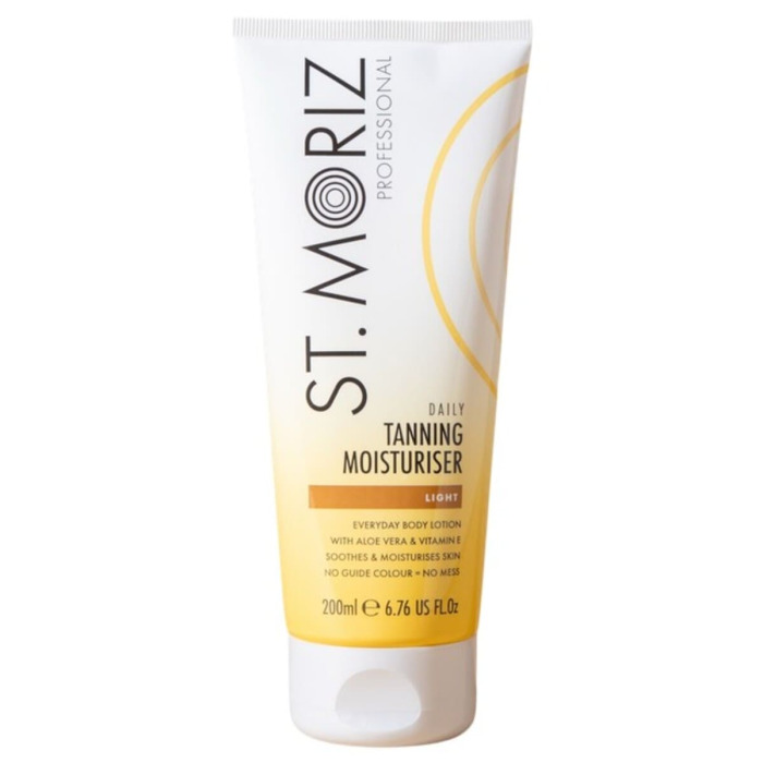 Увлажняющий Лосьон для Постепенного Автозагара St. Moriz Professional Daily Tanning Moisturiser Light