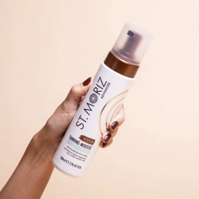 Автобронзат-Мусс для Коррекции Среднего Оттенка Загара St. Moriz Advanced Colour Correcting Mousse Medium