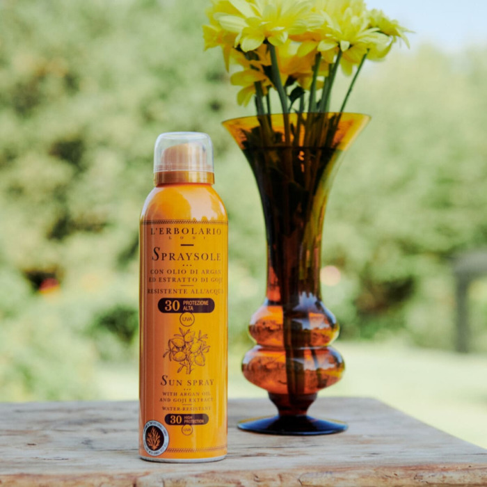 Спрей для Загара с Аргановым Маслом и Экстрактом Годжи L'Erbolario Lodi Sun Spray with Argan Oil and Goji Extract SPF30
