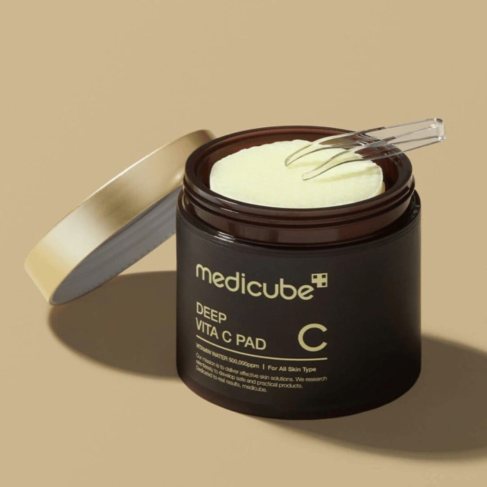Осветляющие Восстанавливающие Пэды с Витамином C Medicube Deep Vita C Pad