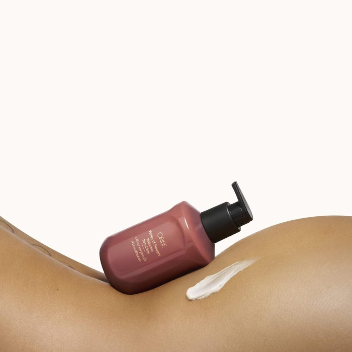 Восстанавливающий Крем для Тела «Цветочное Пробуждение» Oribe Valley of Flowers Restorative Body Cream