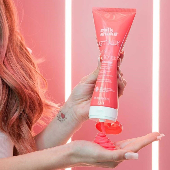 Кондиционер-Тонер для Светлых Волос Milk Shake Pink Lemonade Conditioner