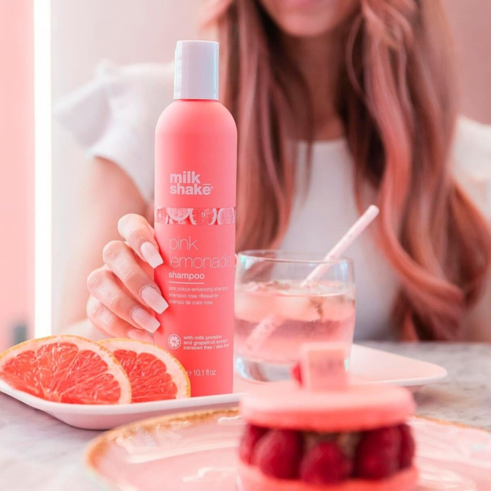 Шампунь-Тонер для Светлых Волос Milk Shake Pink Lemonade Shampoo