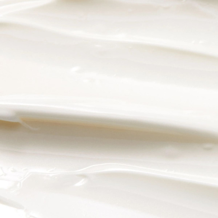 Лосьон для Тела с Эффектом Постепенного Автозагара TAN-LUXE The Gradual Illuminating Tanning Lotion