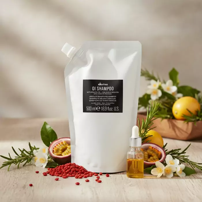 Шампунь для Абсолютного Смягчения и Блеска Волос Davines Oi Absolute Hydration Shampoo