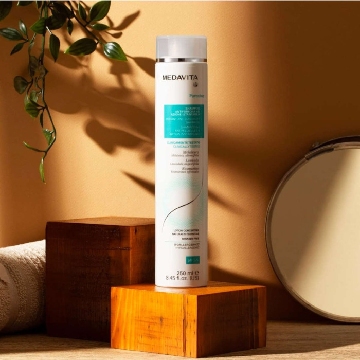 Интенсивный Шампунь Против Перхоти Мгновенного Действия MEDAVITA Puroxine Instant Anti-Dandruff Shampoo