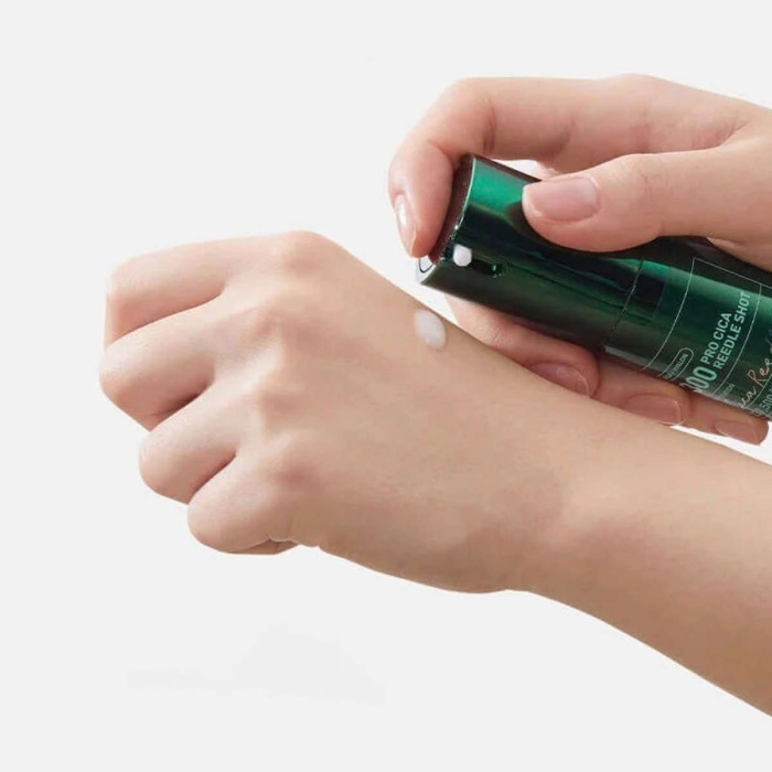 Сыворотка-Бустер со Спикулами и Центеллой VT Cosmetics Pro Cica Reedle Shot 300