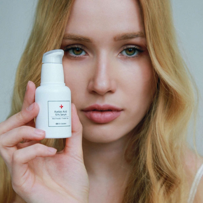 Противовоспалительная Осветляющая Сыворотка с Азелаиновой Кислотой CU SKIN Dr. Solution Azelaic Acid 10 % Serum