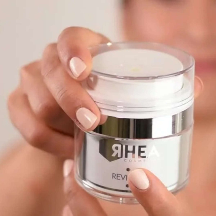 Антиоксидантный Детокс-Крем для Лица Rhea Cosmetics De-Light