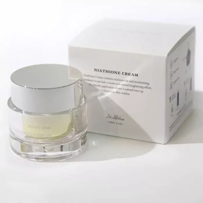 Осветляющий Крем с Ниацинамидом и Пантенолом Dr. Althea Niathione Cream
