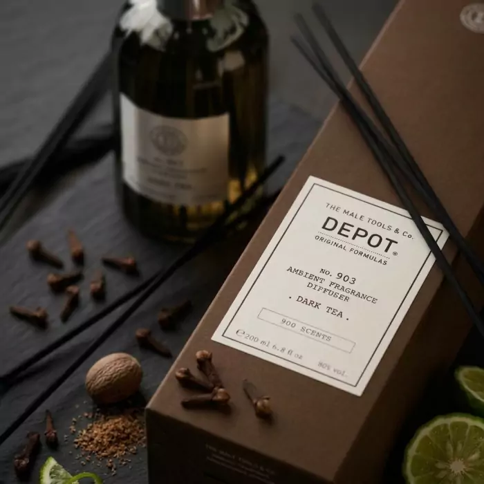 Аромадиффузор «Темный Чай» DEPOT 900 SCENTS 903 Ambient Fragrance Diffuser Dark Tea
