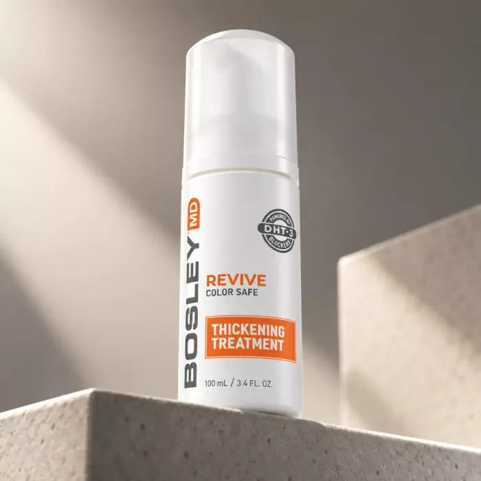 Уплотняющий Уход для Истонченных Окрашенных волос Bosley MD Bos Revive Color Safe Thickening Treatment