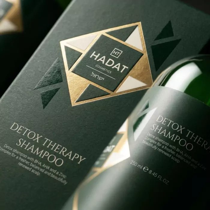 Шампунь для Глубокого Очищения и Ежедневной Терапии Кожи Головы HADAT Cosmetics Detox Therapy Shampoo