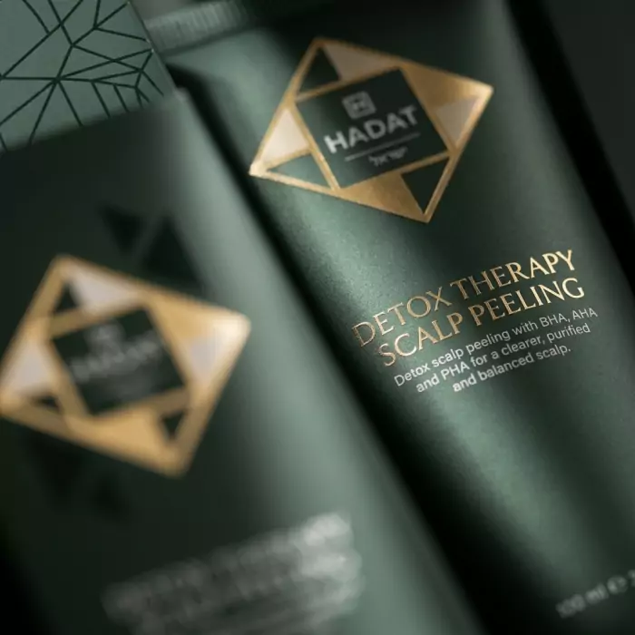 Пилинг для Глубокого Очищения и Активации Роста Волос HADAT Cosmetics Detox Therapy Scalp Peeling
