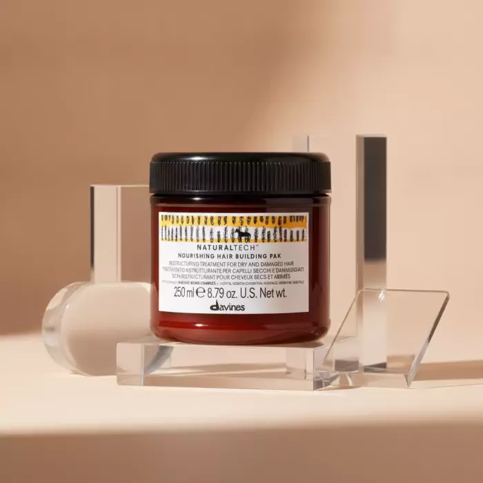 Восстанавливающая Маска Davines Natural Tech Nourishing Bulding Pack