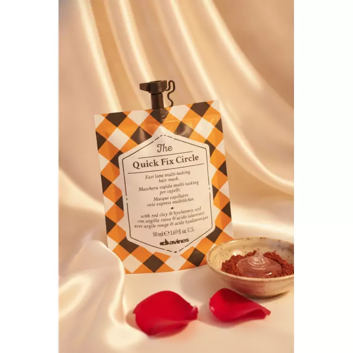 Маска для Увлажнения и Разглаживания Структуры Волос Davines Quick Fix Circle Hair Mask