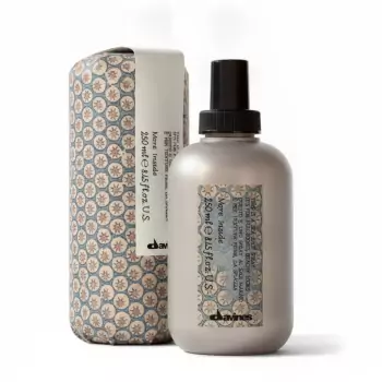 Спрей с Морской Солью для Объемных Свободных Укладок Davines More Inside Sea Salt Spray