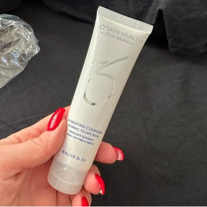Увлажняющий Очищающий Гель для Лица Zein Obagi Hydrating Cleanser Normal To Dry Skin